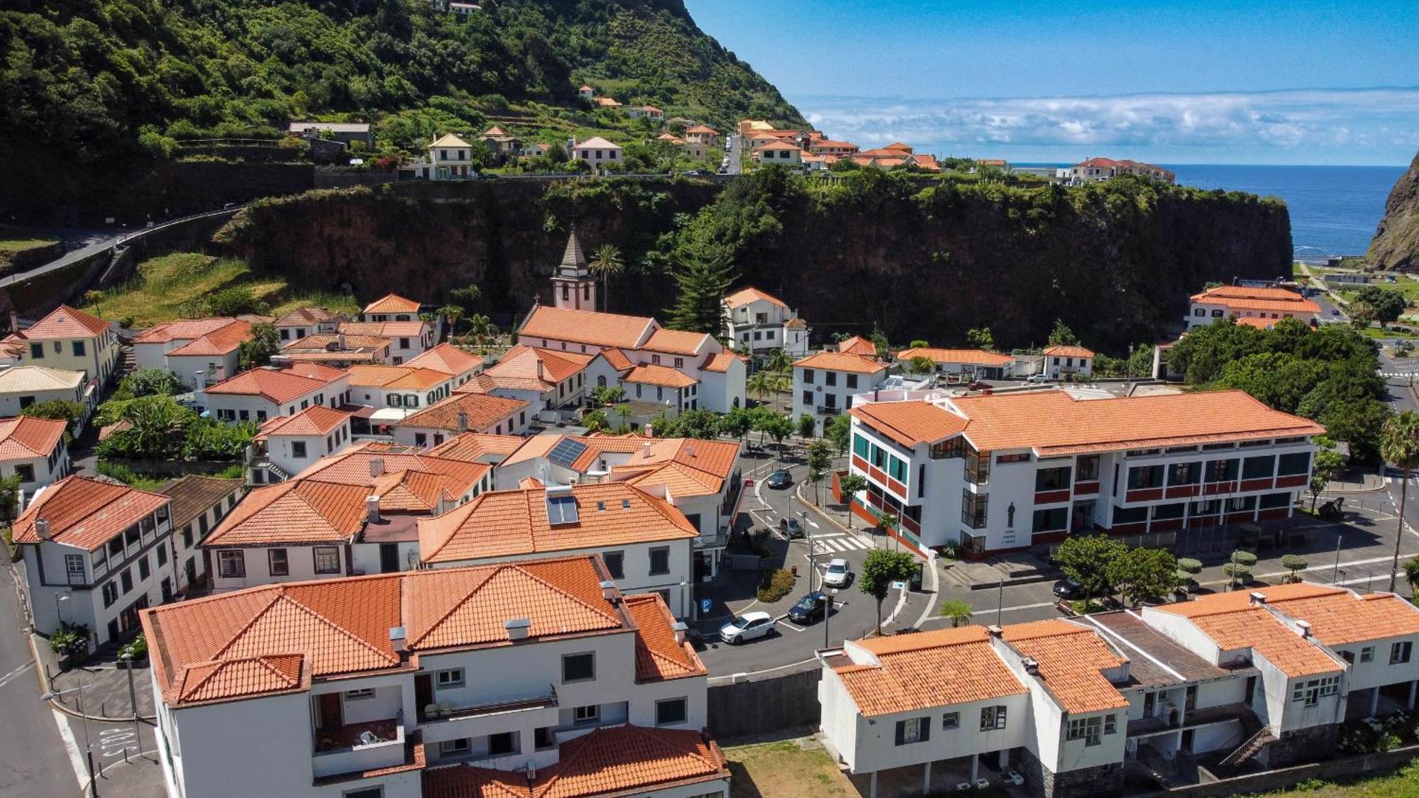 Amarelo Apartment By Atlantic Holiday São Vicente Εξωτερικό φωτογραφία